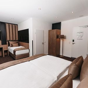 Luxury Triple Room